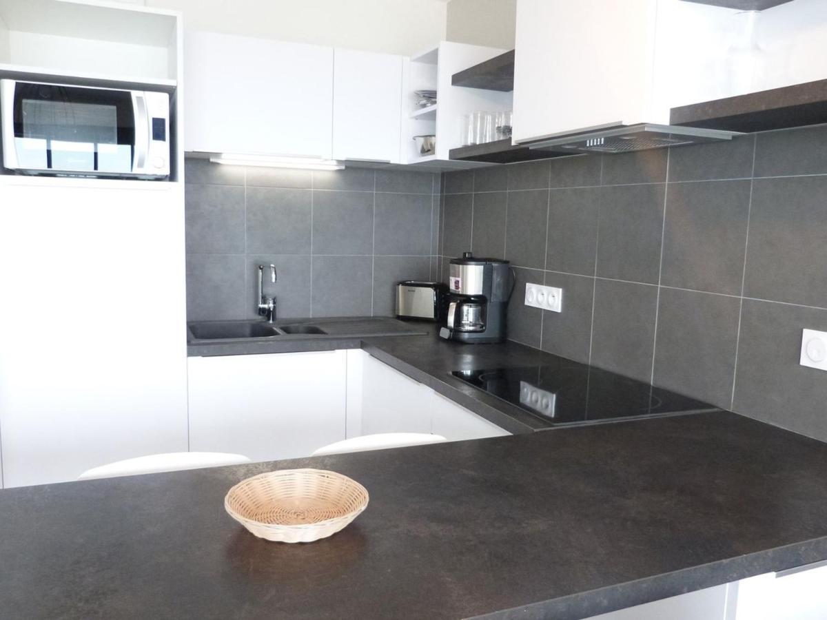Appartement Plage, Piscine, Balcon, Animaux, Parking - Fr-1-194-201 Ла-Транш-сюр-Мер Екстер'єр фото